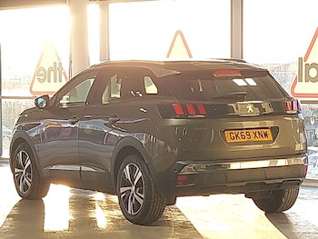Used Peugeot 3008 2019 for sale - 77548831: Photo