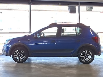 Used Dacia Sandero Stepway 2020 for sale - 79360938: Photo
