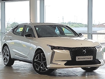 DS Automobiles - DS 4