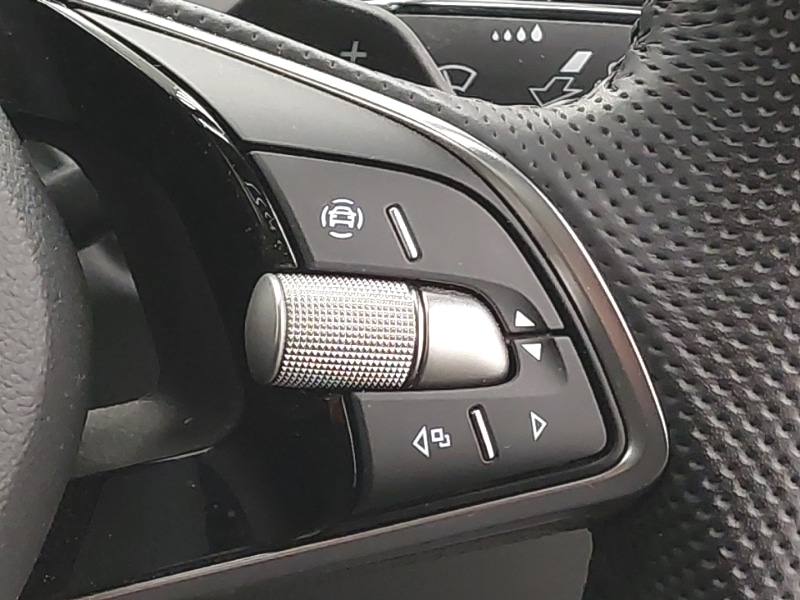 Used Skoda Enyaq 2024 for sale - 76414346: Photo 14