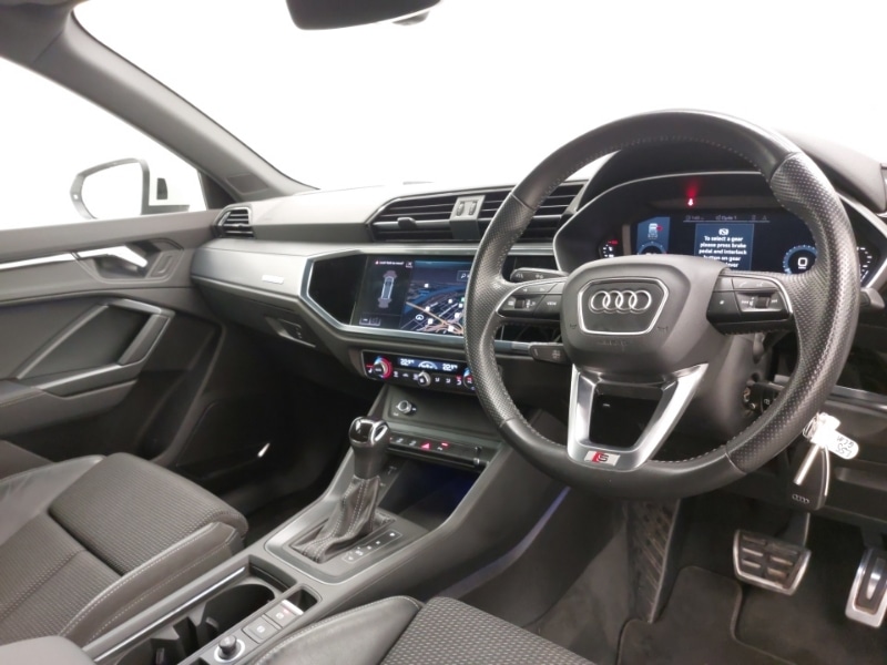 Used Audi Q3 2019 for sale - 76795429: Photo 18
