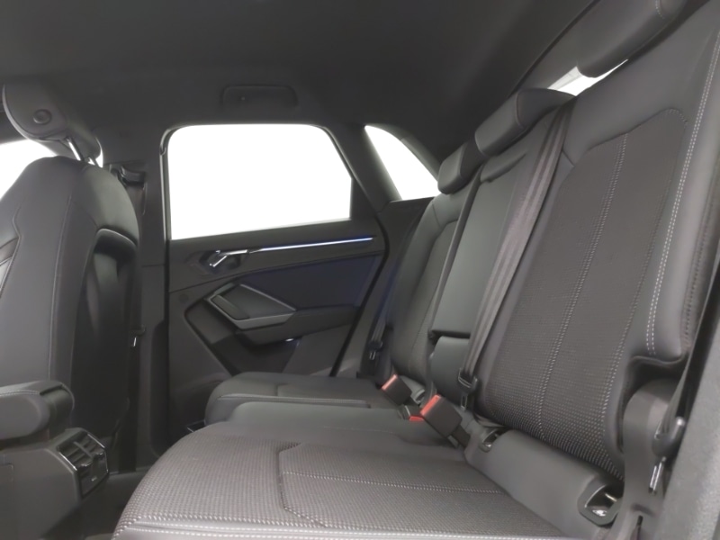 Used Audi Q3 2019 for sale - 76795429: Photo 6