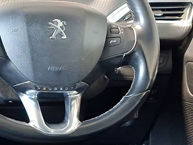 Used Peugeot 208 2018 for sale - 78155985: Photo 11