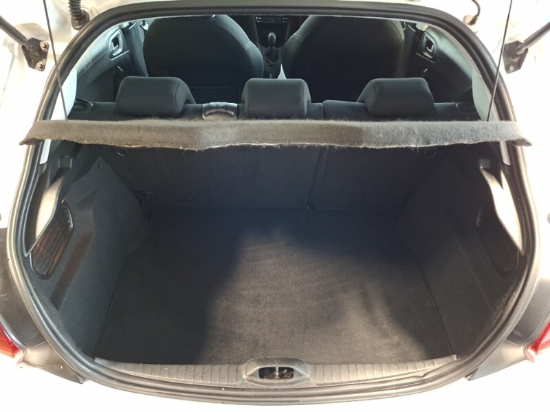 Used Peugeot 208 2018 for sale - 78155985: Photo 8