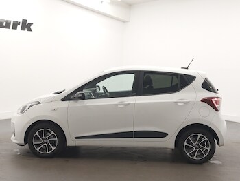 Used Hyundai i10 2018 for sale - 78957293: Photo