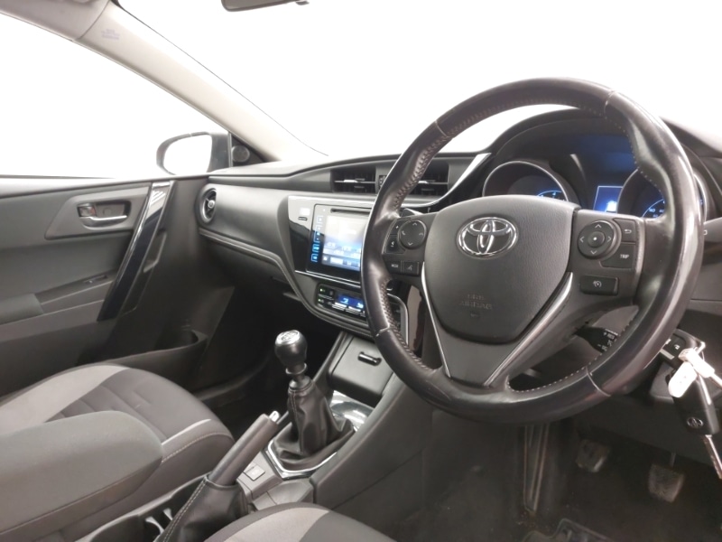 Used Toyota Auris 2016 for sale - 76177972: Photo 19