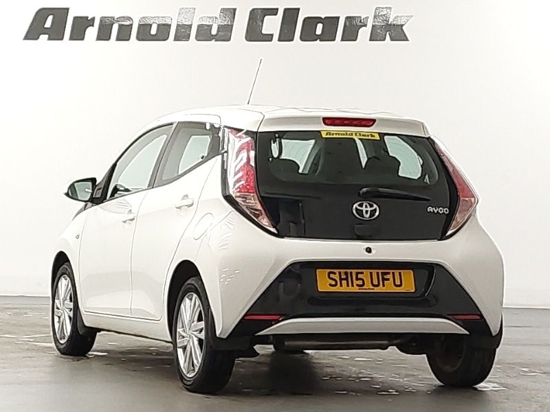 Used Toyota AYGO 2015 for sale - 76471479: Photo 3
