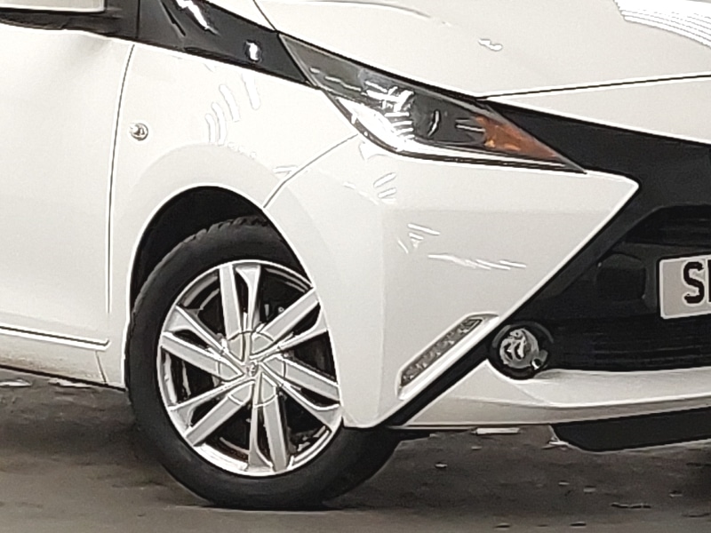 Used Toyota AYGO 2015 for sale - 76471479: Photo 9