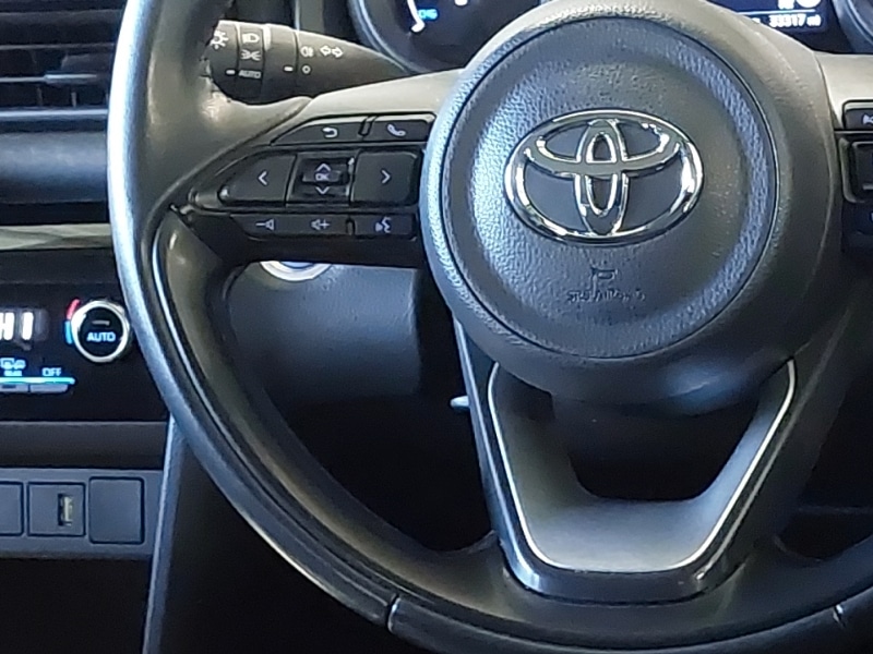 Used Toyota Yaris Cross 2022 for sale - 76897539: Photo 10