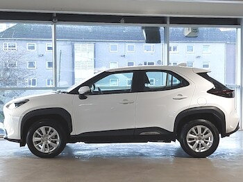 Used Toyota Yaris Cross 2022 for sale - 76897539: Photo