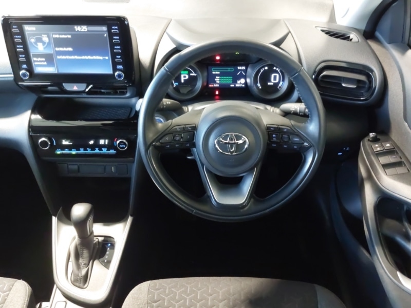 Used Toyota Yaris Cross 2022 for sale - 76897539: Photo 7