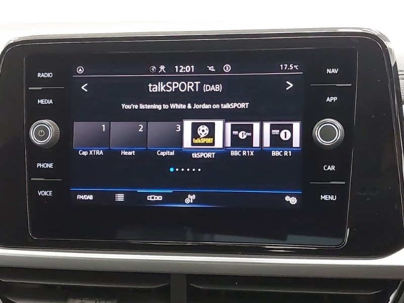 Used Volkswagen T-Roc 2023 for sale - 76478717: Photo 10