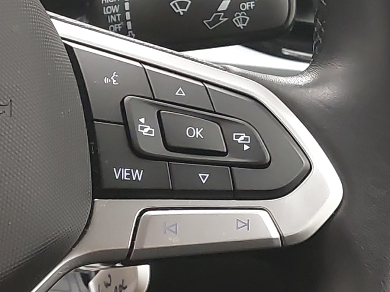 Used Volkswagen T-Roc 2023 for sale - 76478717: Photo 14