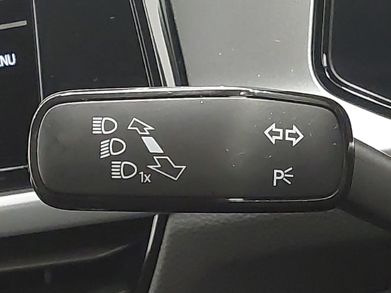 Used Volkswagen T-Roc 2023 for sale - 76478717: Photo 15