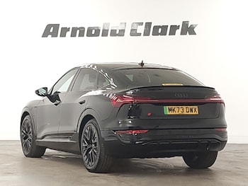 Used Audi Q8 2023 for sale - 78312658: Photo