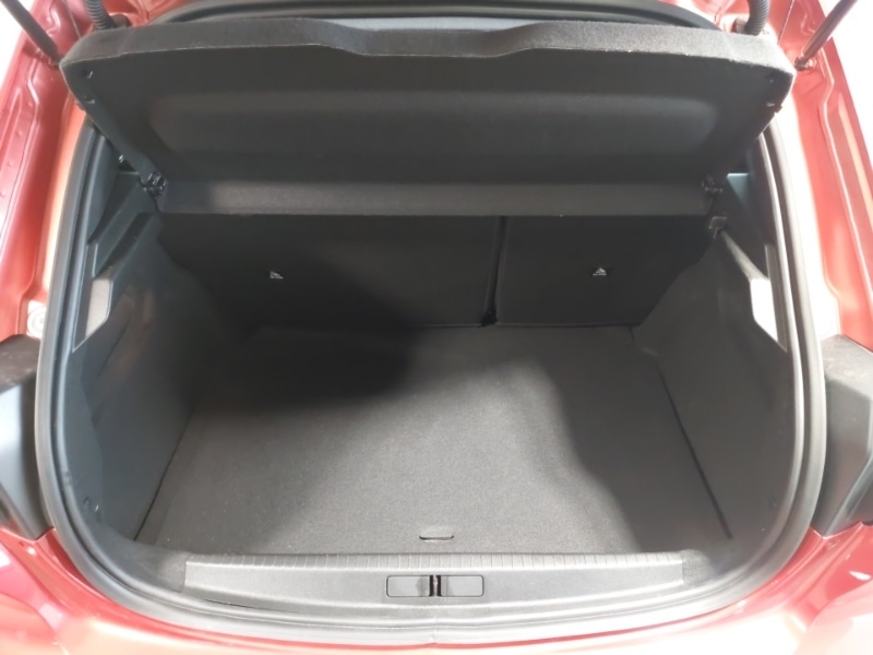 Used Peugeot 208 2024 for sale - 76566946: Photo 8