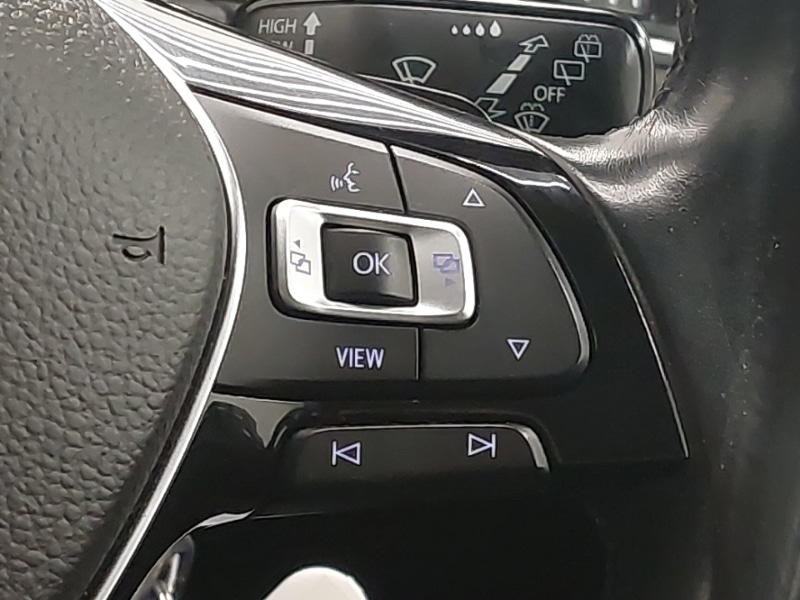 Used Volkswagen Golf 2019 for sale - 77823067: Photo 14