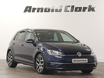 Used Volkswagen Golf 2019 for sale - 77823067: Photo