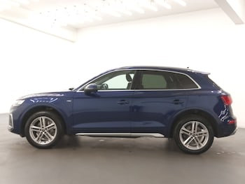 Used Audi Q5 2022 for sale - 76560618: Photo