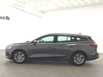 Used Ford Focus 2023 for sale - 79573456: Photo