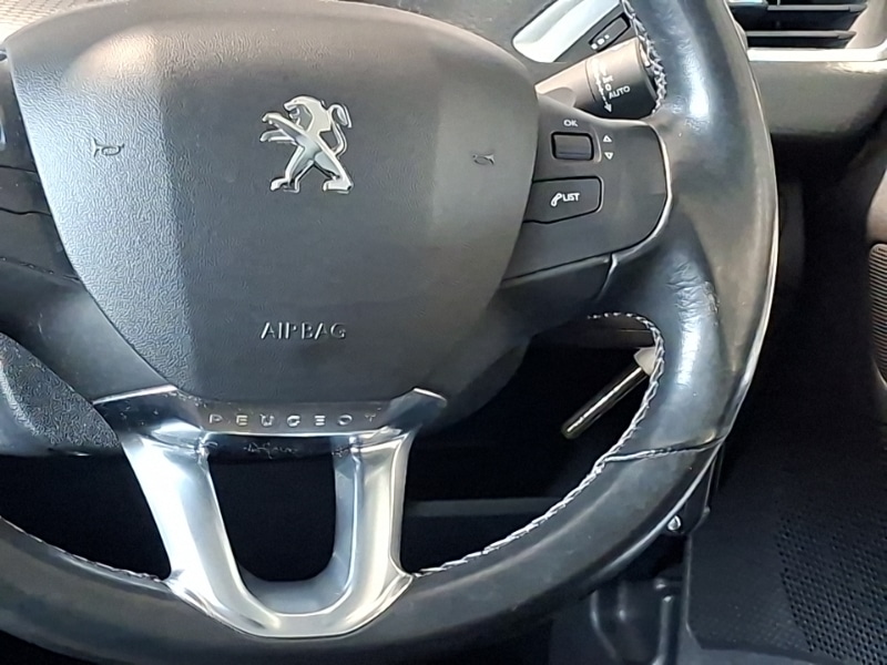 Used Peugeot 2008 2019 for sale - 78033084: Photo 11