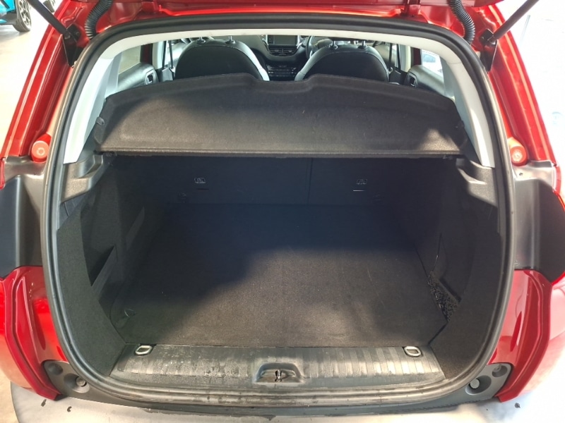 Used Peugeot 2008 2019 for sale - 78033084: Photo 8