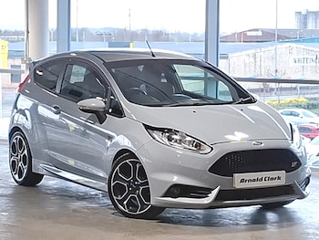 Used Ford Fiesta 2017 for sale - 78259379: Photo
