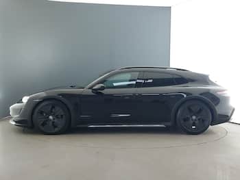 Used Porsche Taycan 2022 for sale - 79694756: Photo