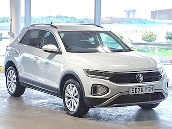 Used Volkswagen T-Roc 2026 for sale - 79074696: Photo