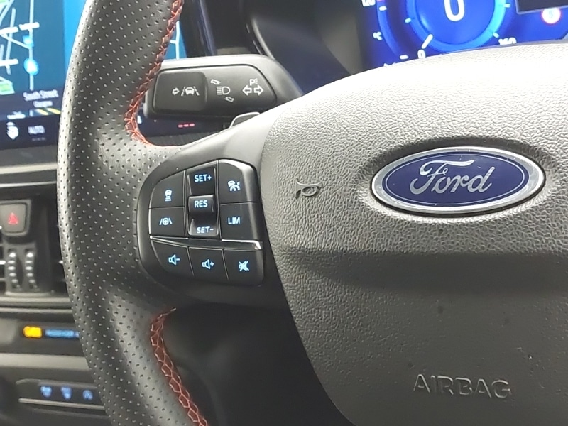 Used Ford Focus 2022 for sale - 76560611: Photo 11