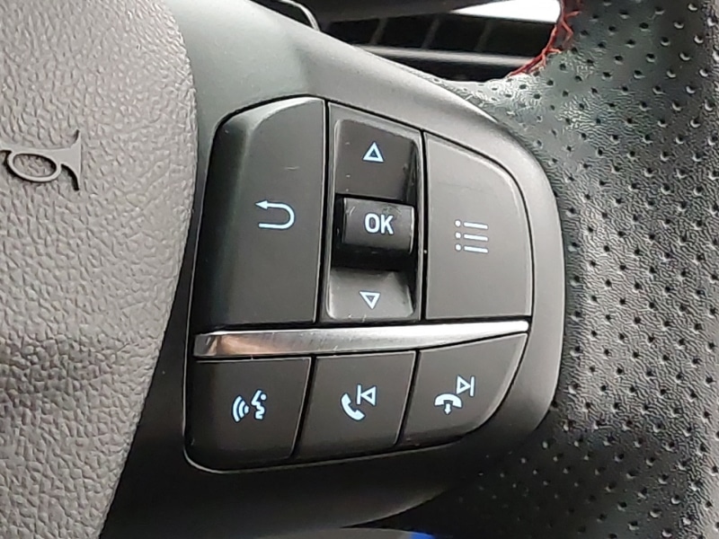 Used Ford Focus 2022 for sale - 76560611: Photo 14