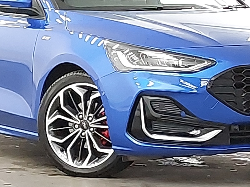 Used Ford Focus 2022 for sale - 76560611: Photo 9