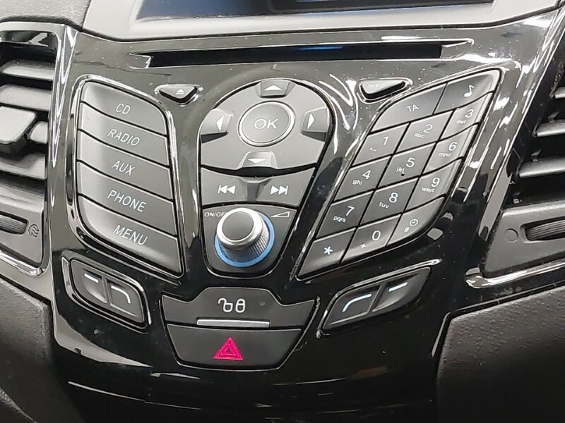 Used Ford Fiesta 2017 for sale - 76683599: Photo 15