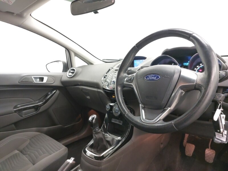 Used Ford Fiesta 2017 for sale - 76683599: Photo 18