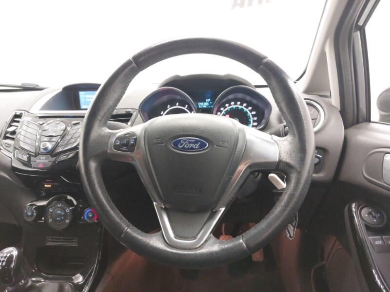 Used Ford Fiesta 2017 for sale - 76683599: Photo 7