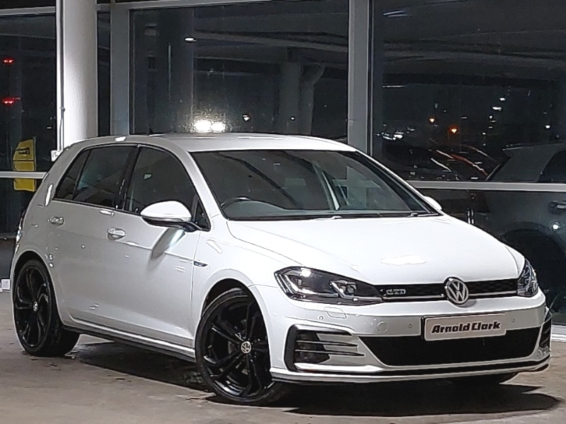 Used Volkswagen Golf 2017 for sale - 76664033: Photo 1