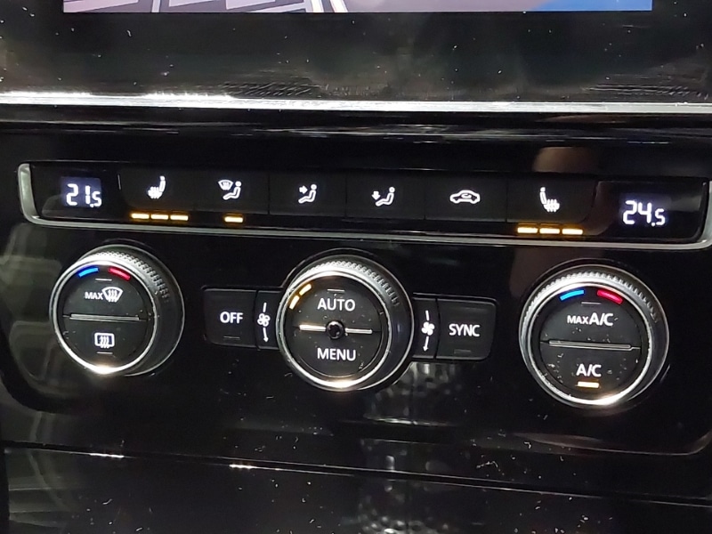 Used Volkswagen Golf 2017 for sale - 76664033: Photo 13