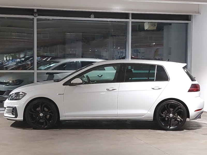 Used Volkswagen Golf 2017 for sale - 76664033: Photo 4