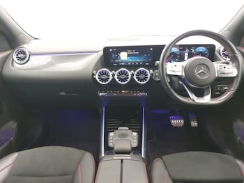 Used Mercedes-Benz GLA 2022 for sale - 76543524: Photo