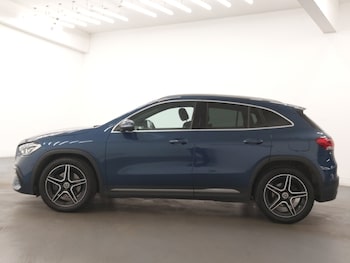 Used Mercedes-Benz GLA 2022 for sale - 76543524: Photo