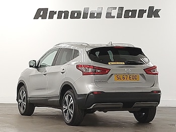 Used Nissan Qashqai 2017 for sale - 79586706: Photo