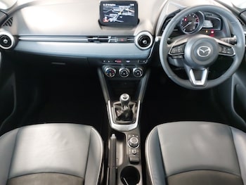 Used Mazda Mazda2 2021 for sale - 75618123: Photo