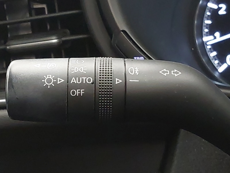 Used Mazda CX-30 2023 for sale - 76695693: Photo 15