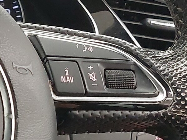 Used Audi A4 2014 for sale - 76195677: Photo 14