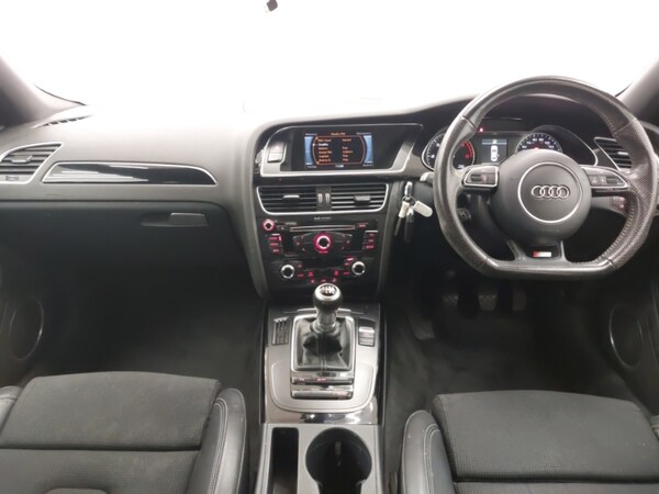 Used Audi A4 2014 for sale - 76195677: Photo 2
