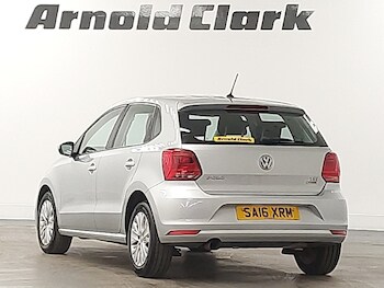 Used Volkswagen Polo 2016 for sale - 77596299: Photo