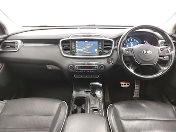 Used Kia Sorento 2018 for sale - 76511463: Photo