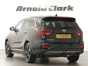 Used Kia Sorento 2018 for sale - 76511463: Photo