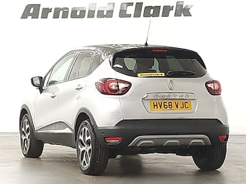 Used Renault Captur 2018 for sale - 77105428: Photo