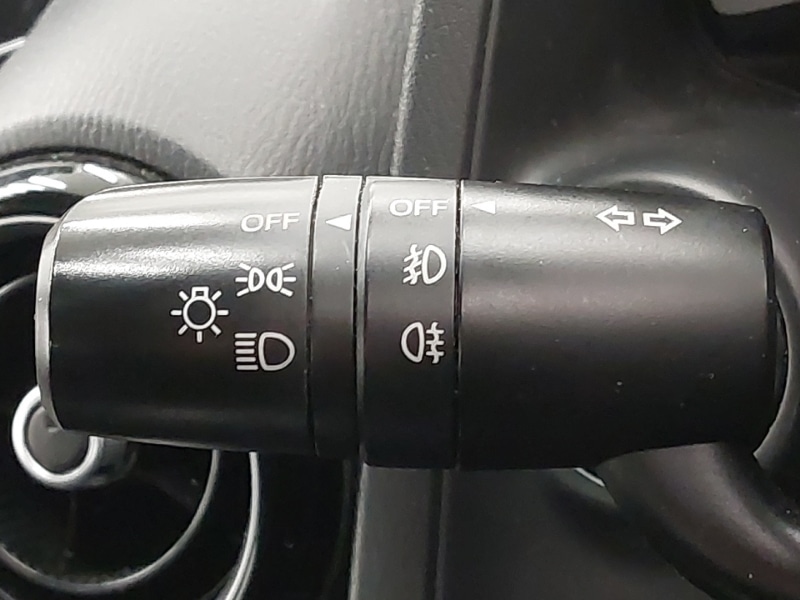 Used Mazda Mazda2 2015 for sale - 76589334: Photo 18